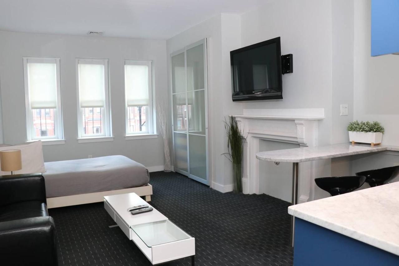Stylish Studio On Newbury St, This Is Boston! #12 Exterior photo