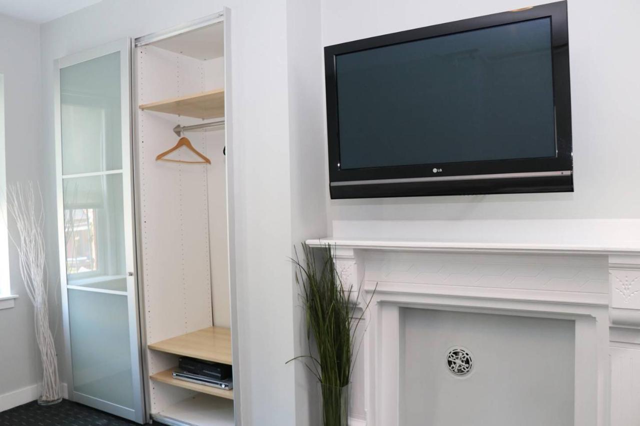 Stylish Studio On Newbury St, This Is Boston! #12 Exterior photo